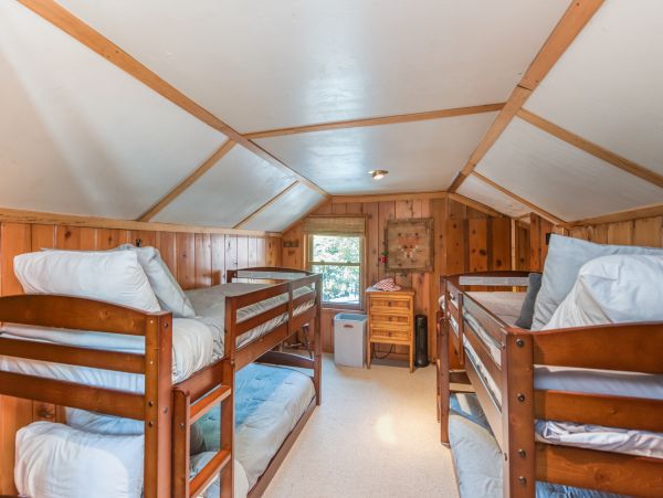 Yosemite Area Home 984561