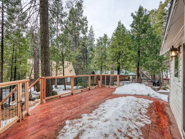 Yosemite Area Home 984561