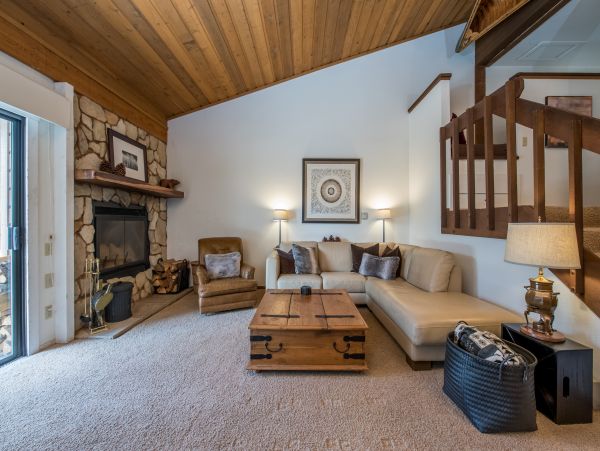 Yosemite Area Home 984564