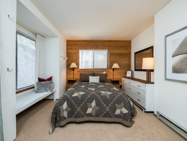 Yosemite Area Home 984564