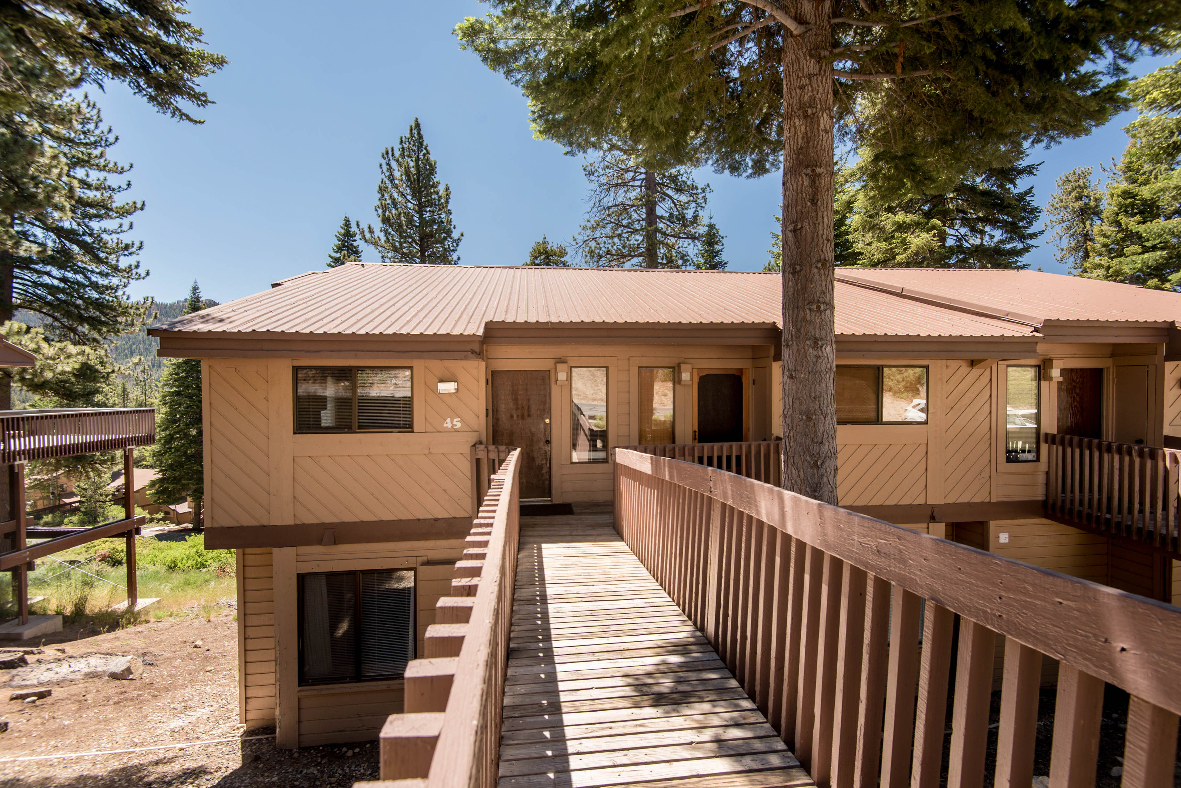 Yosemite Area Home 984564