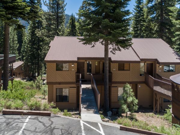 Yosemite Area Home 984564