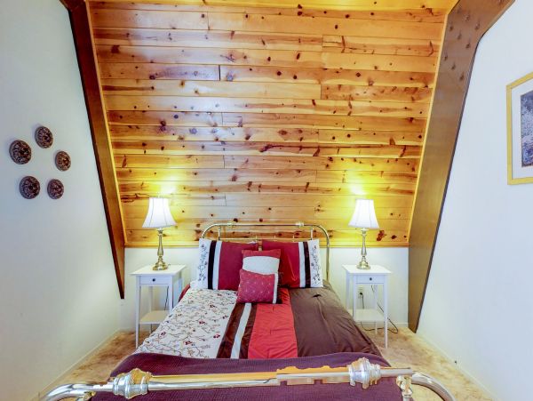 Yosemite Area Home 984565