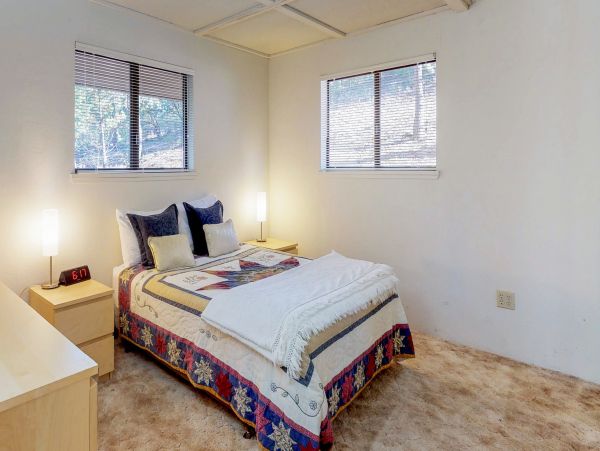 Yosemite Area Home 984565