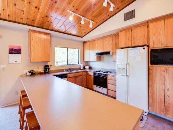 Yosemite Area Home 984567