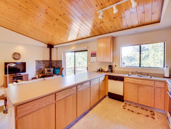 Yosemite Area Home 984567