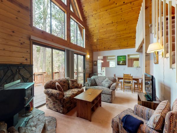 Yosemite Area Home 984569
