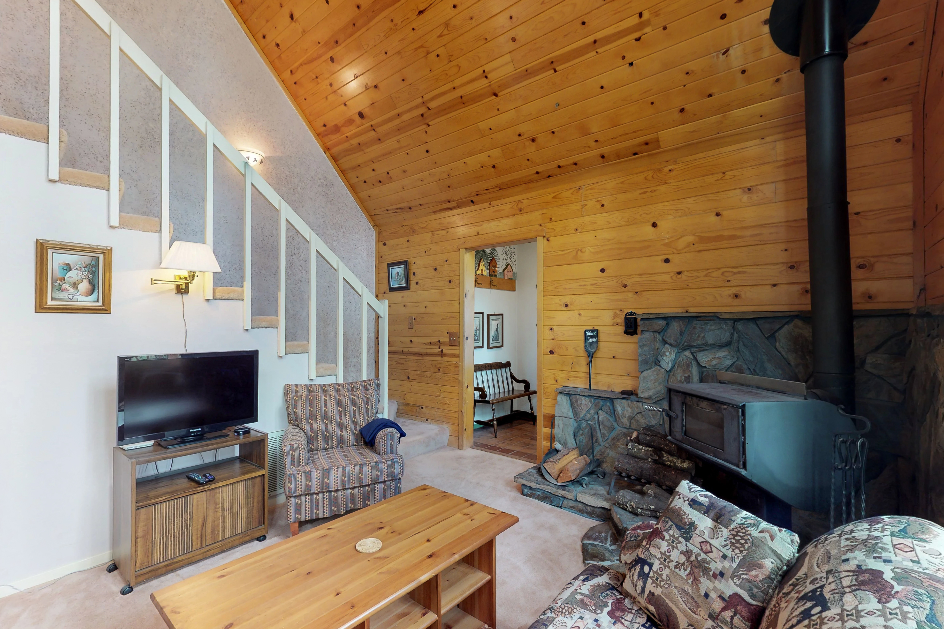 Yosemite Area Home 984569