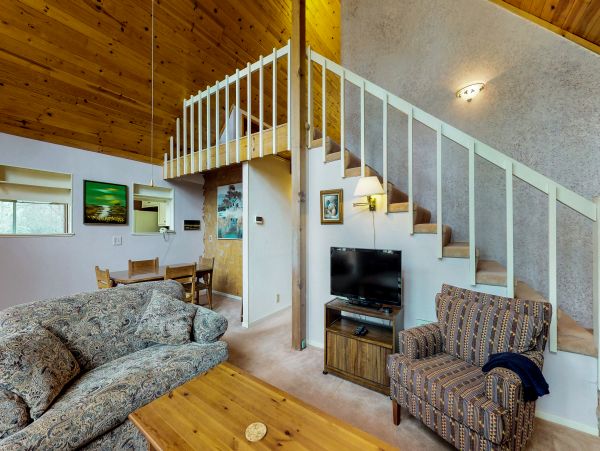 Yosemite Area Home 984569