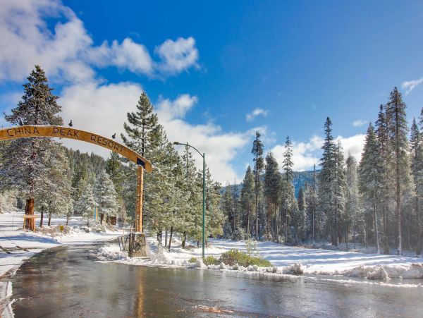 Yosemite Area Home 984570