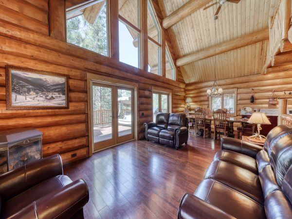 Yosemite Area Home 984571