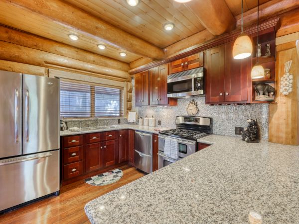 Yosemite Area Home 984571