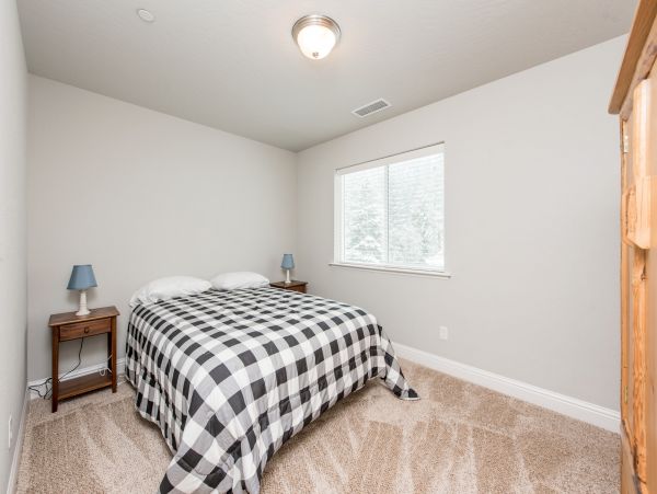 Yosemite Area Home 984572