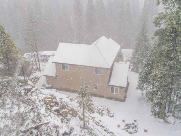 Yosemite Area Home 984572