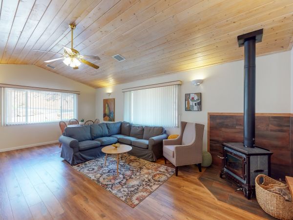 Yosemite Area Home 984573