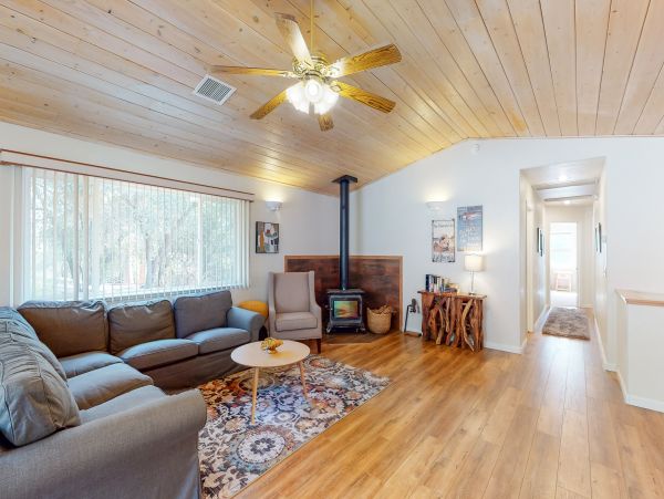 Yosemite Area Home 984573