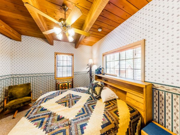 Yosemite Area Home 984574