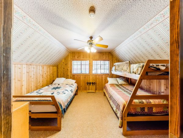 Yosemite Area Home 984574