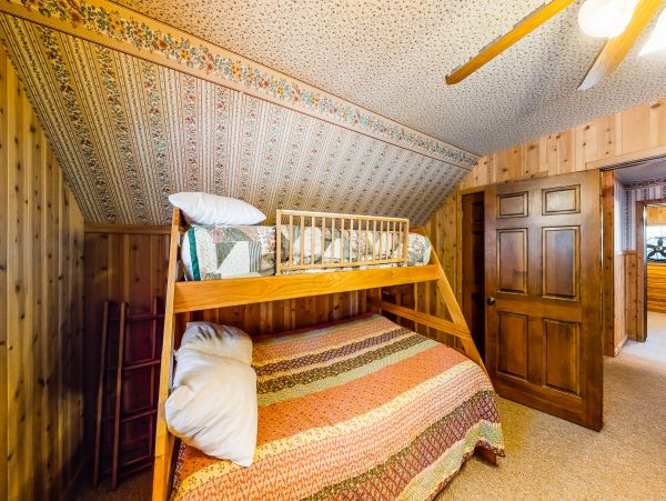 Yosemite Area Home 984574
