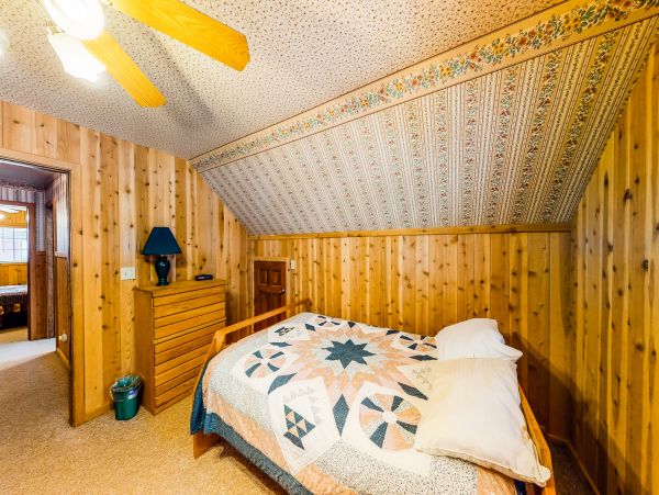 Yosemite Area Home 984574