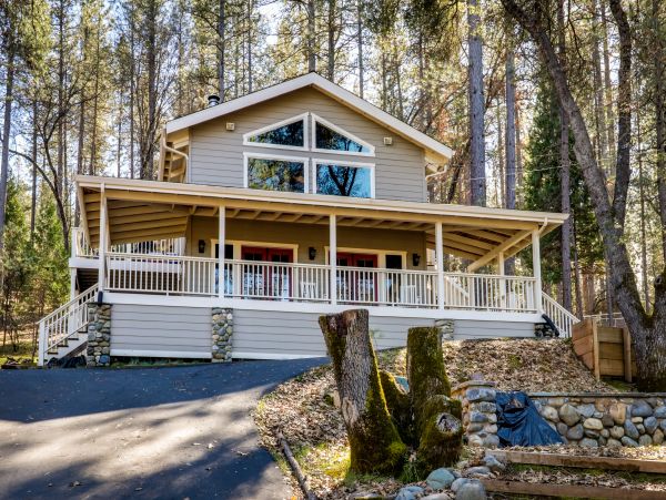 Yosemite Area Home 984575