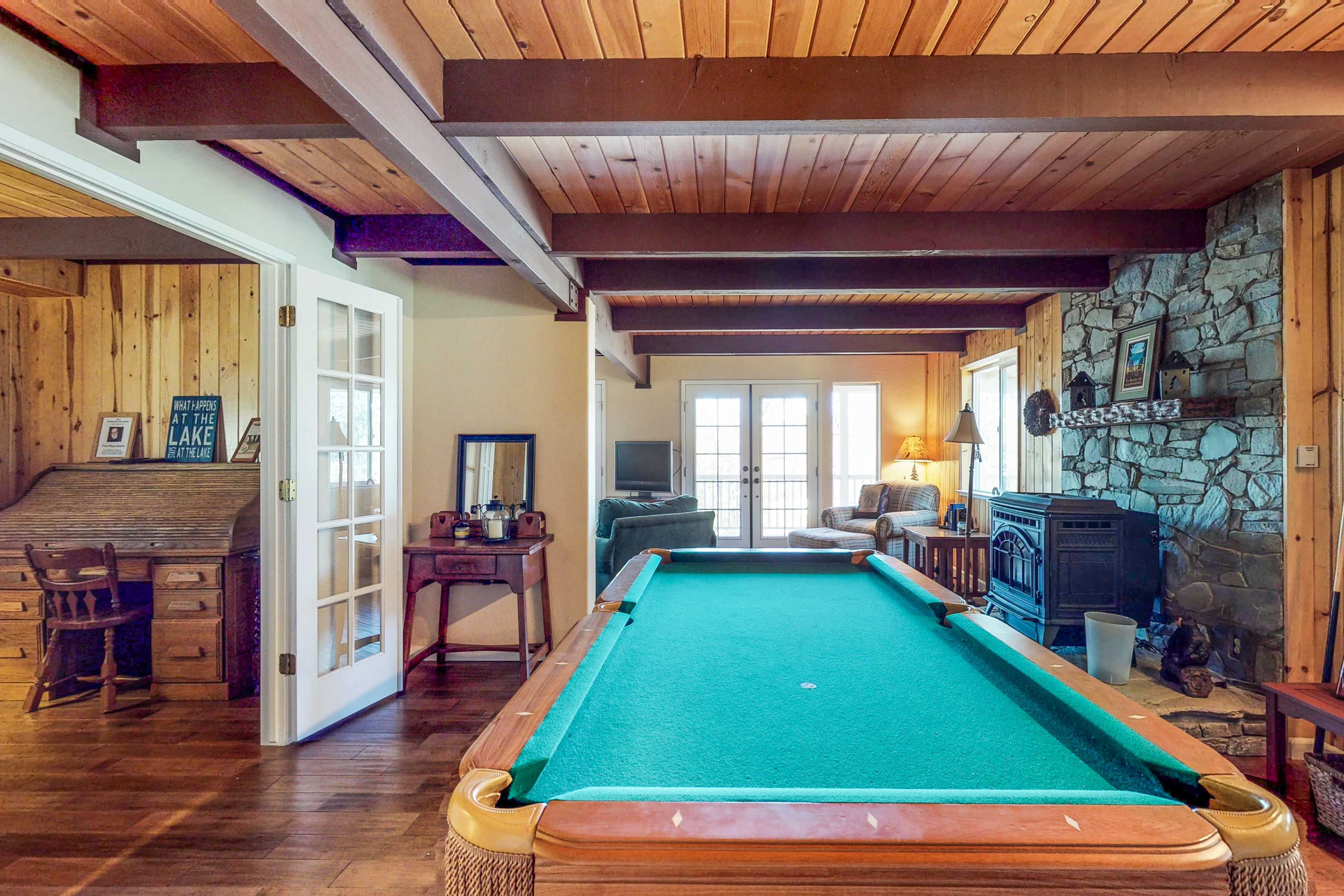 Yosemite Area Home 984575