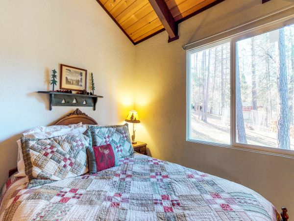 Yosemite Area Home 984575