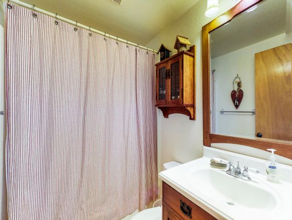 Yosemite Area Home 984575