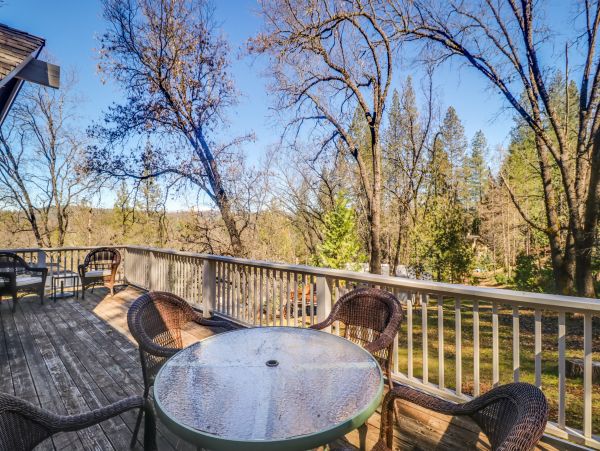 Yosemite Area Home 984575