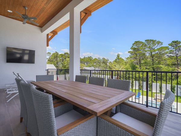 Santa Rosa Beach Nine Bedroom Vacation Home with Pool Spa