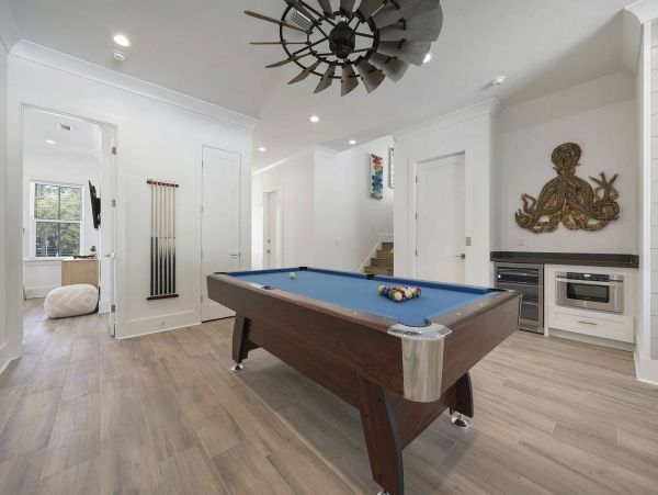 Santa Rosa Beach Nine Bedroom Vacation Home with Pool Spa