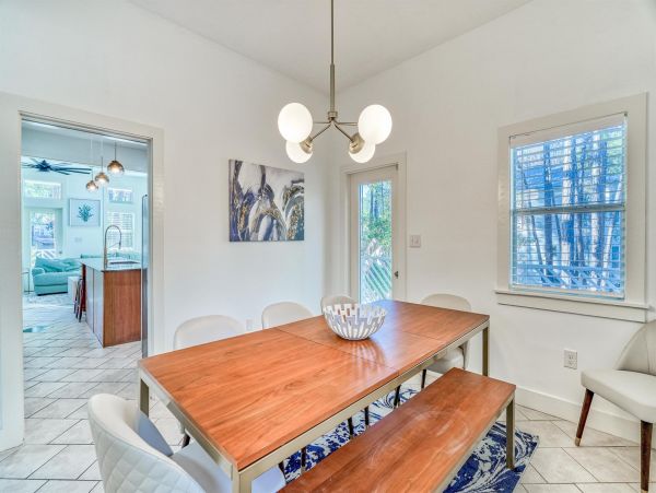 Great Five Bedroom Seagrove Home Private Pool Walk to Beach