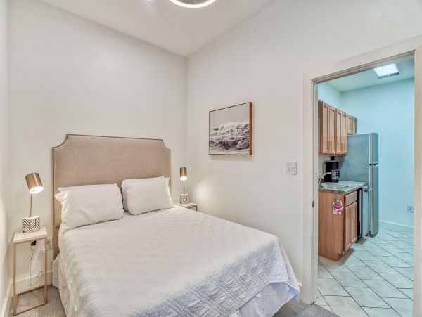 Great Five Bedroom Seagrove Home Private Pool Walk to Beach