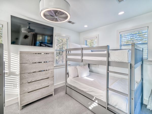 Great Five Bedroom Seagrove Home Private Pool Walk to Beach