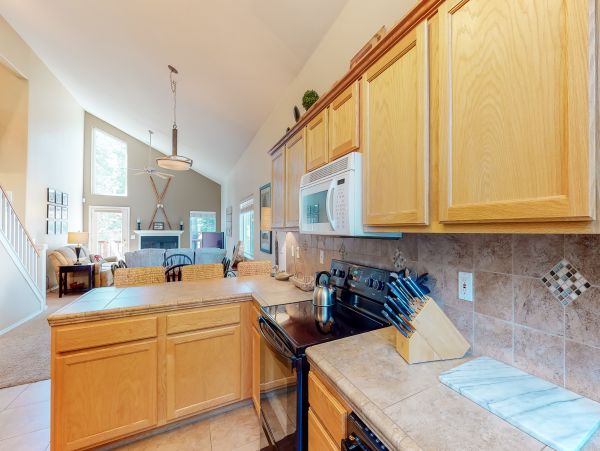 Yosemite Area Home 984579