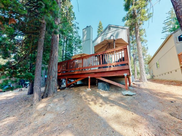 Yosemite Area Home 984579
