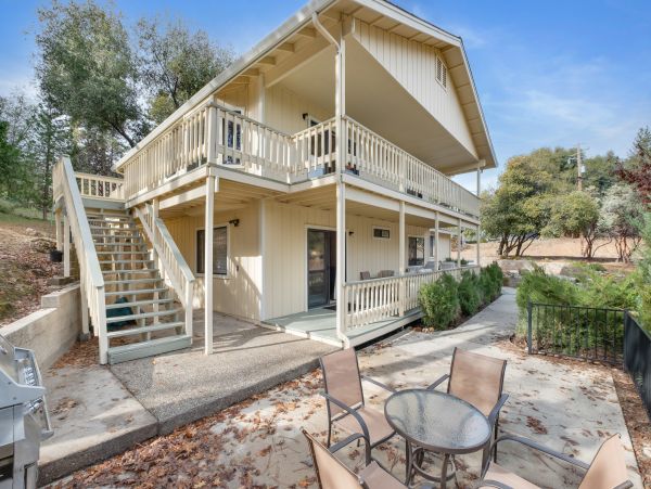 Yosemite Area Home 984580