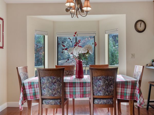 Yosemite Area Home 984580