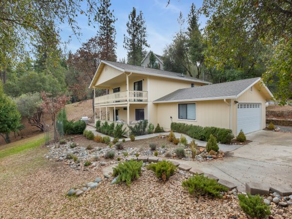 Yosemite Area Home 984580