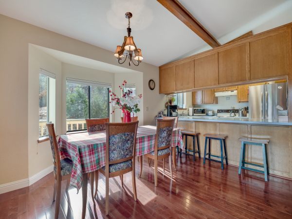 Yosemite Area Home 984580