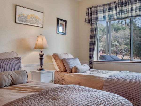 Yosemite Area Home 984580
