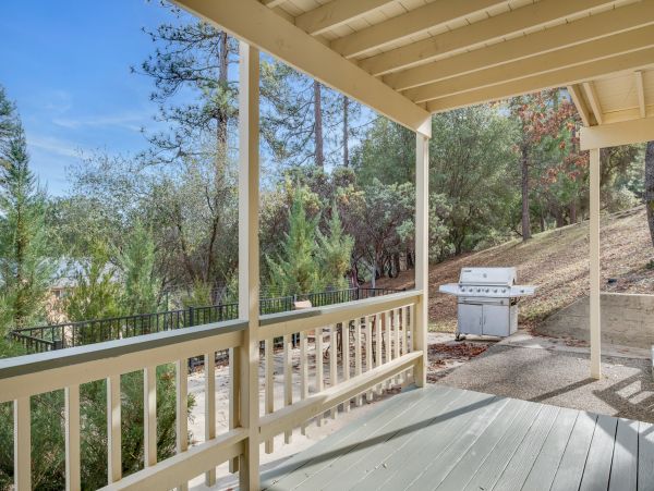 Yosemite Area Home 984580