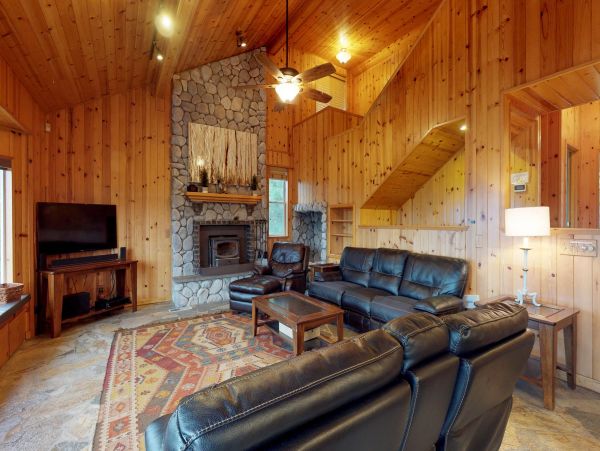 Yosemite Area Home 984582