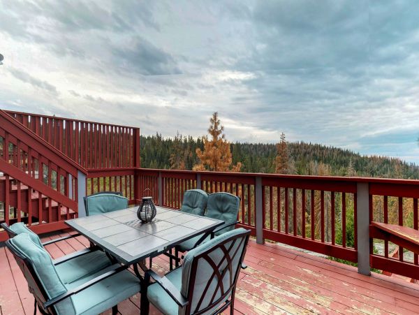 Yosemite Area Home 984582