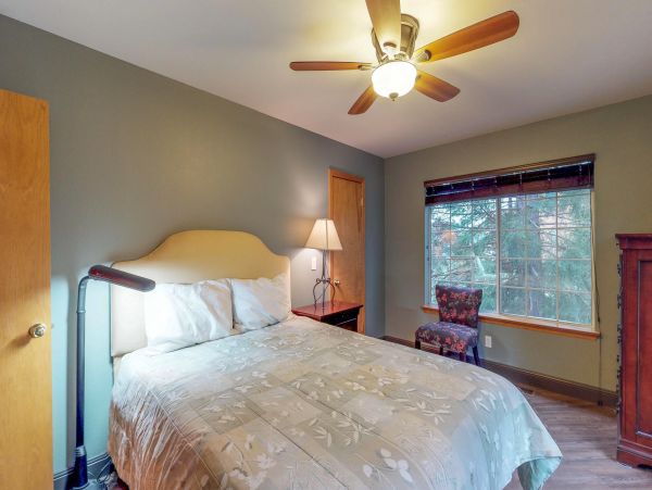 Yosemite Area Home 984582
