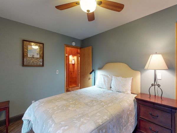 Yosemite Area Home 984582
