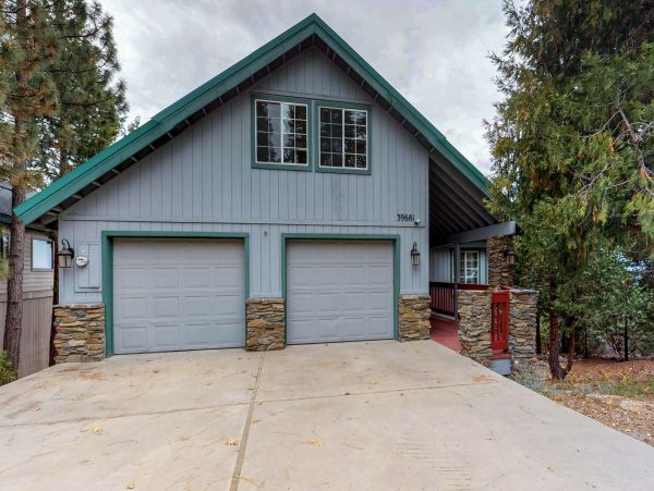 Yosemite Area Home 984582