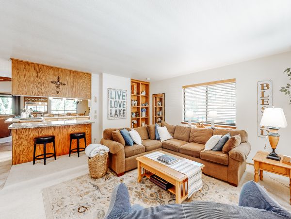 Yosemite Area Home 984584