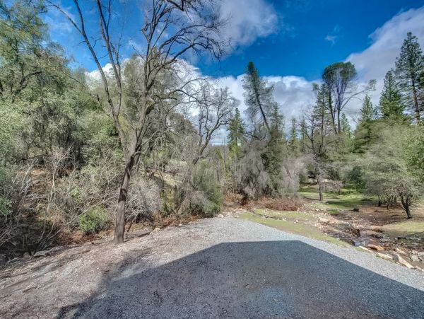 Yosemite Area Home 984584