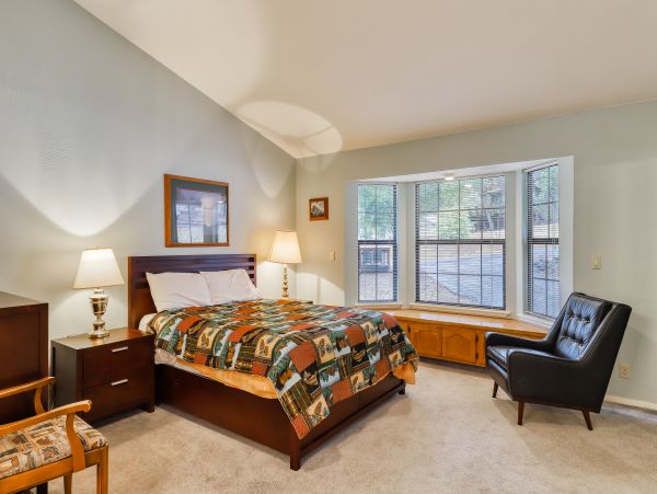 Yosemite Area Home 984585